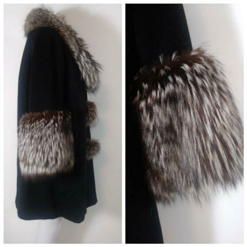 SOLD💖 Bergdorf Goodman New York Plaza Fur collar - Picture 9 of 12